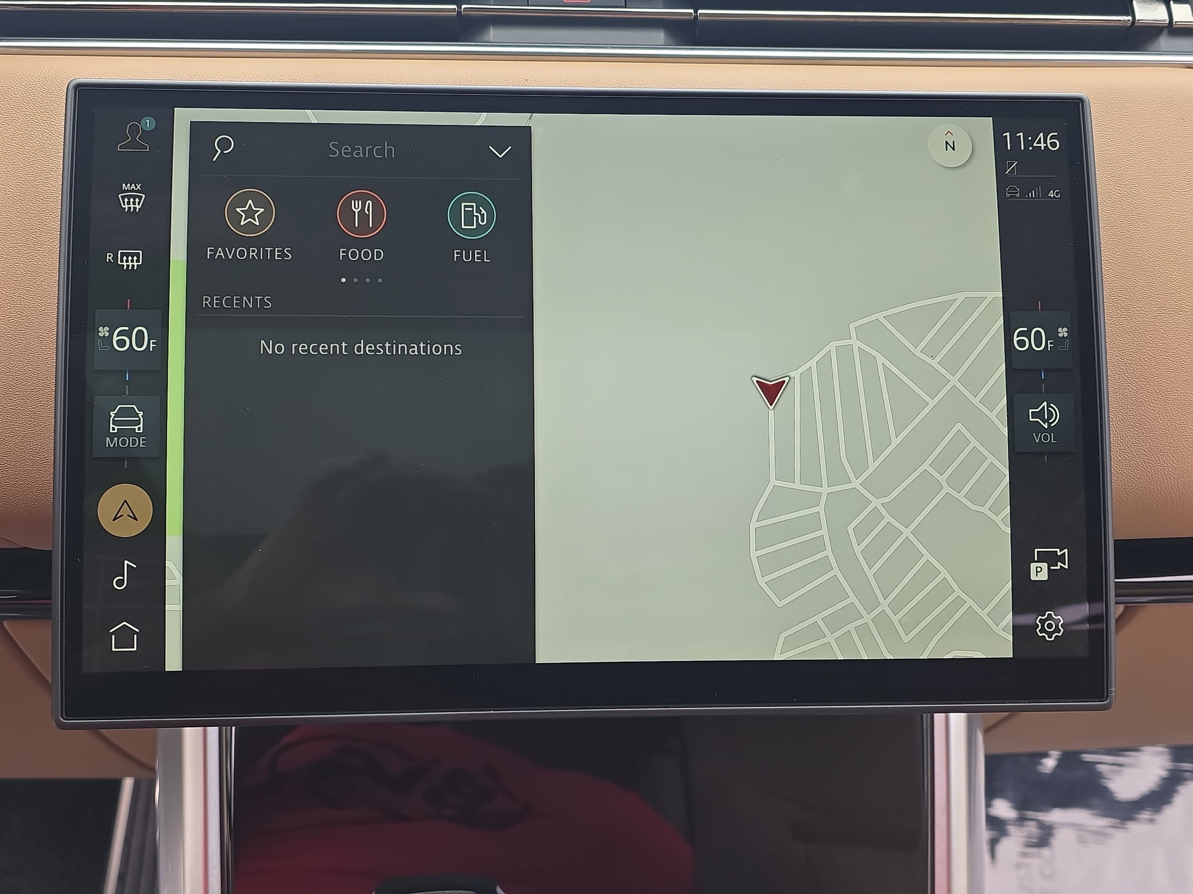 2025 Land Rover Range Rover SE