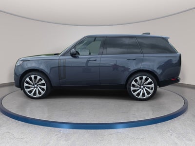 2025 Land Rover Range Rover SE