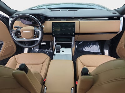 2025 Land Rover Range Rover SE