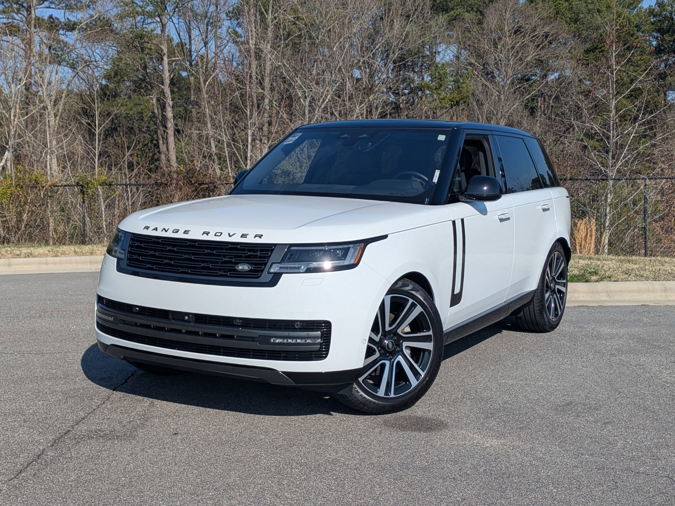 2023 Land Rover Range Rover SE
