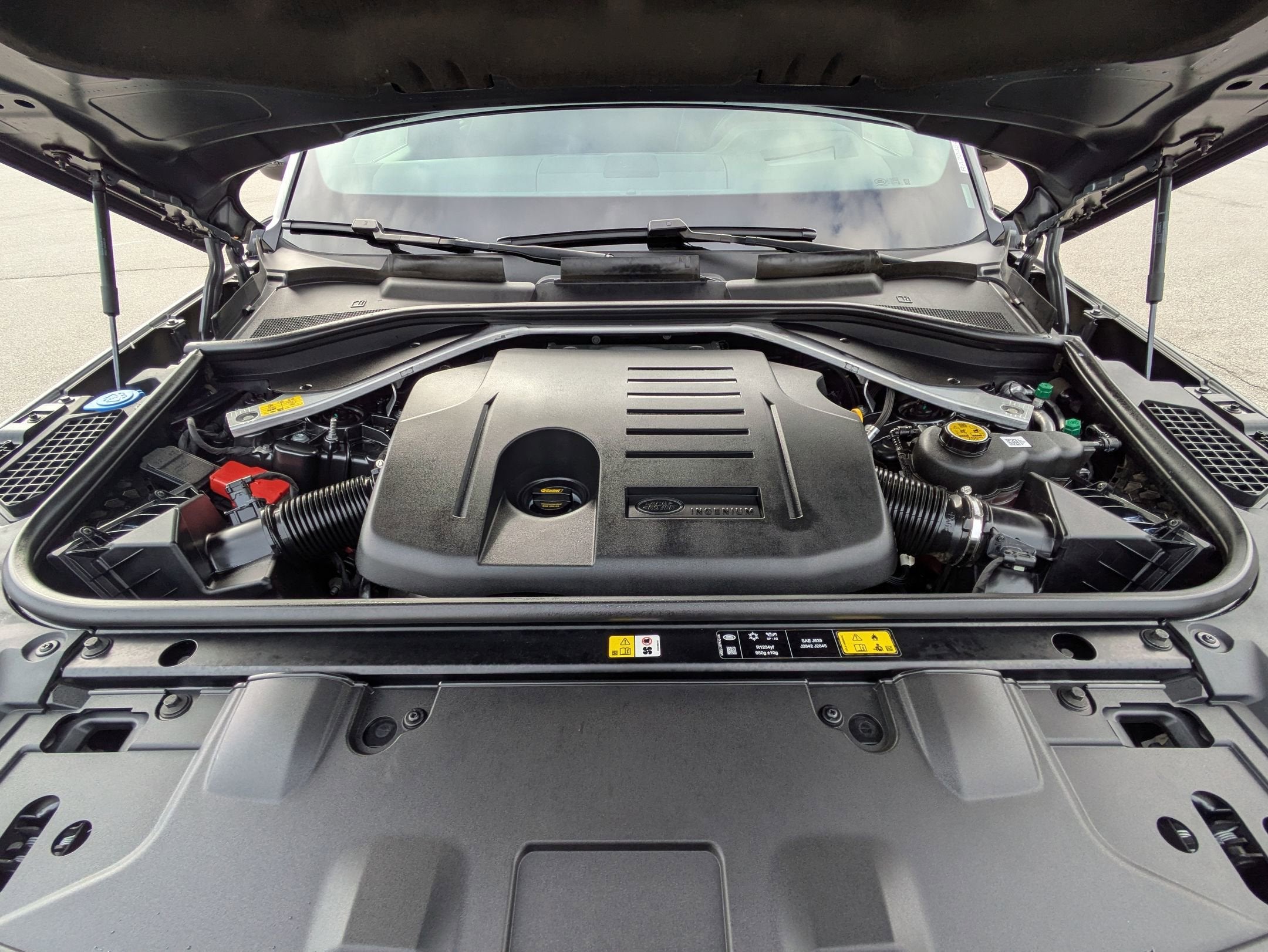 2024 Land Rover Range Rover SE