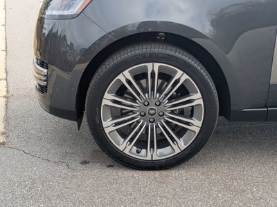 2024 Land Rover Range Rover SE