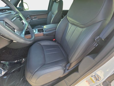 2023 Land Rover Range Rover SE