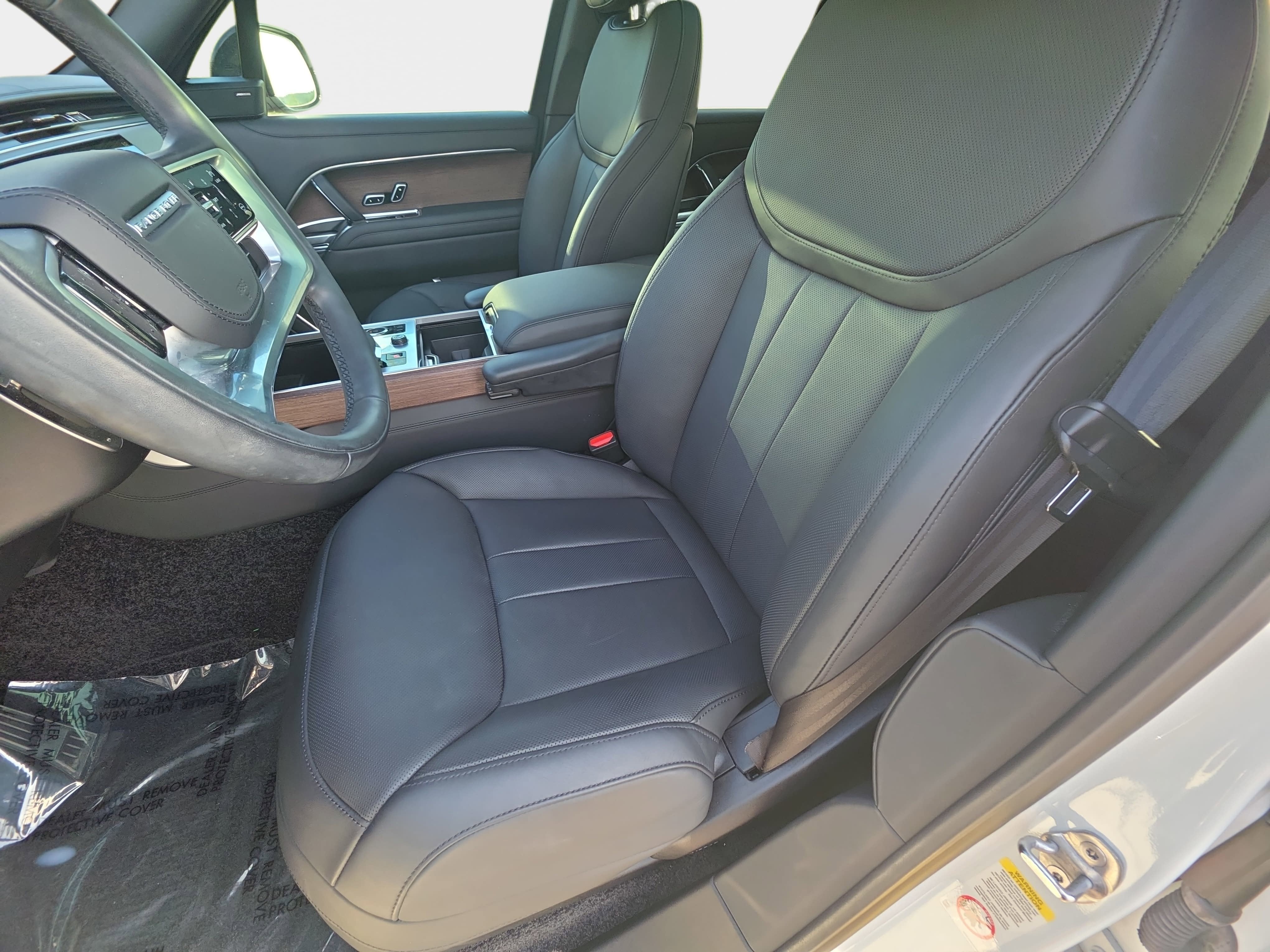 2023 Land Rover Range Rover SE