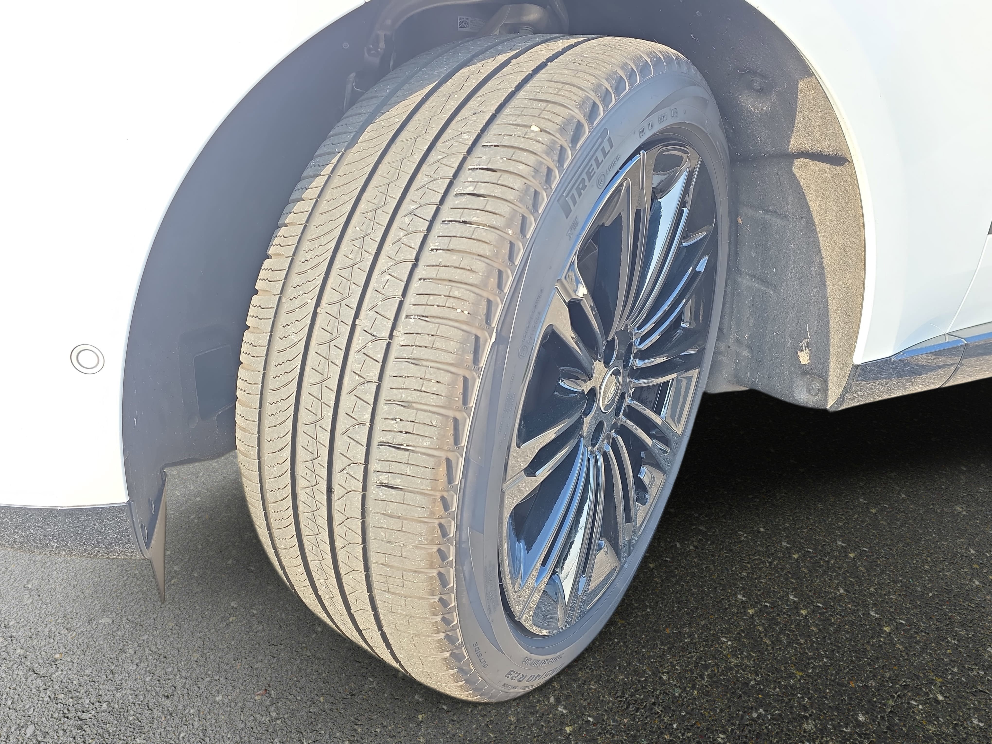 2023 Land Rover Range Rover SE