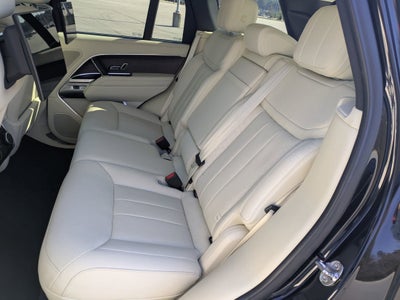 2025 Land Rover Range Rover SE