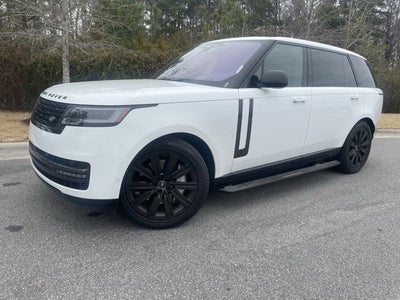 2023 Land Rover Range Rover SE