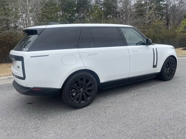 2023 Land Rover Range Rover SE