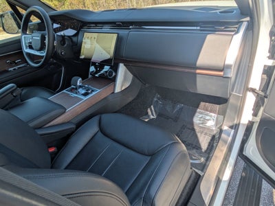 2023 Land Rover Range Rover SE