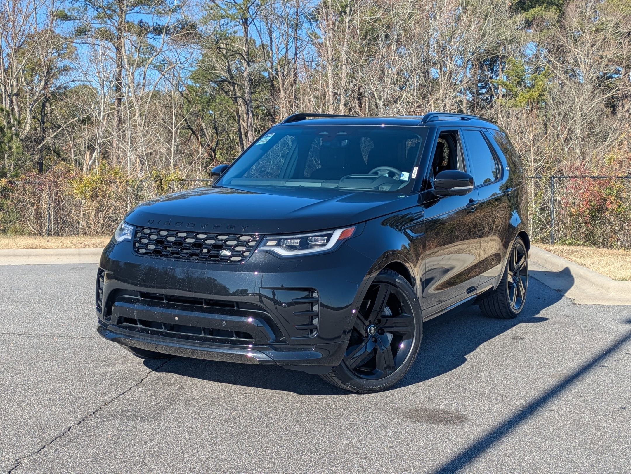 2024 Land Rover Discovery Dynamic SE