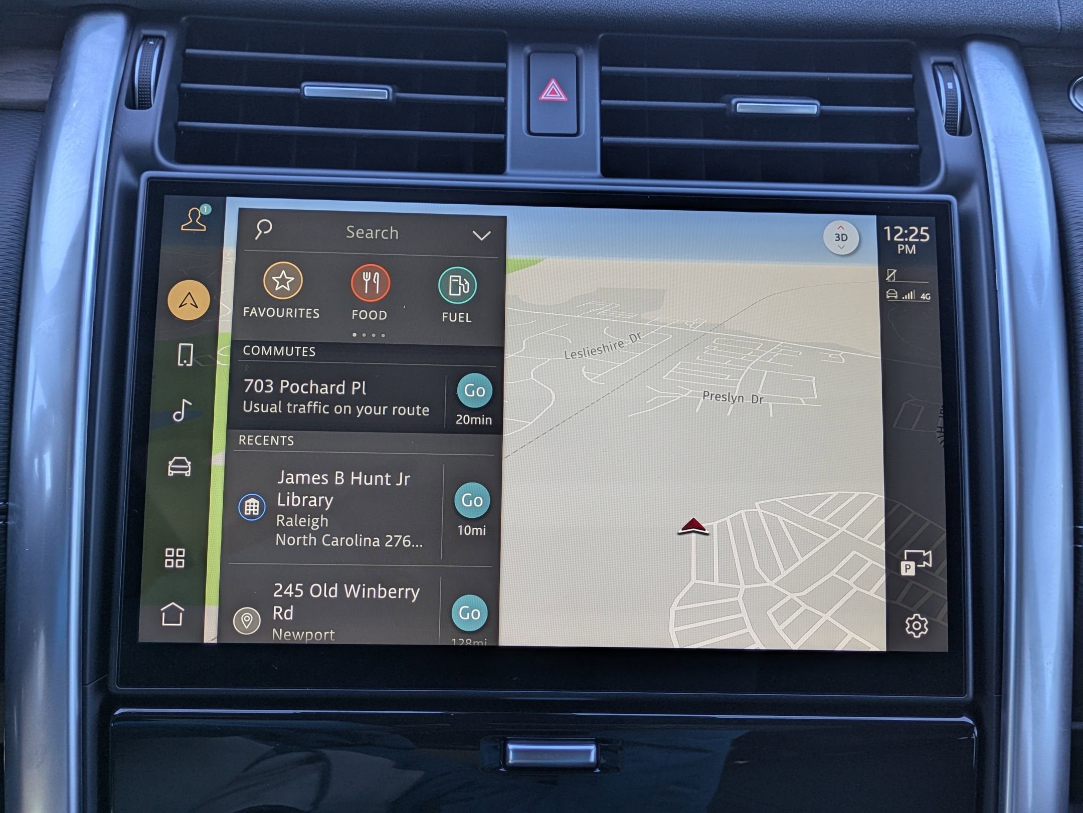 2024 Land Rover Discovery Dynamic SE