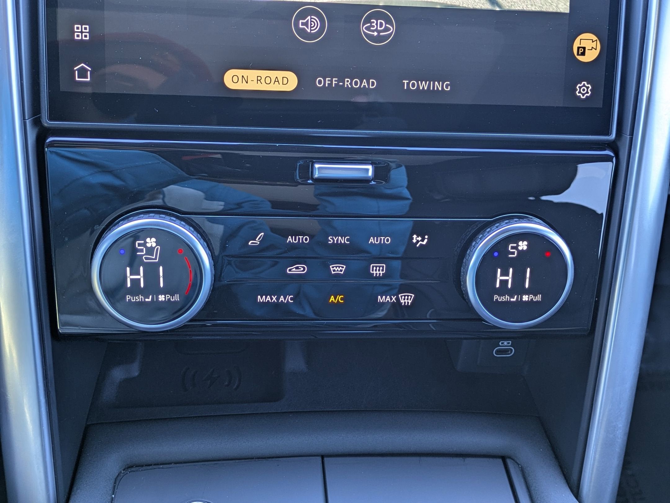 2024 Land Rover Discovery Dynamic SE