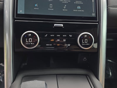 2025 Land Rover Discovery Dynamic SE