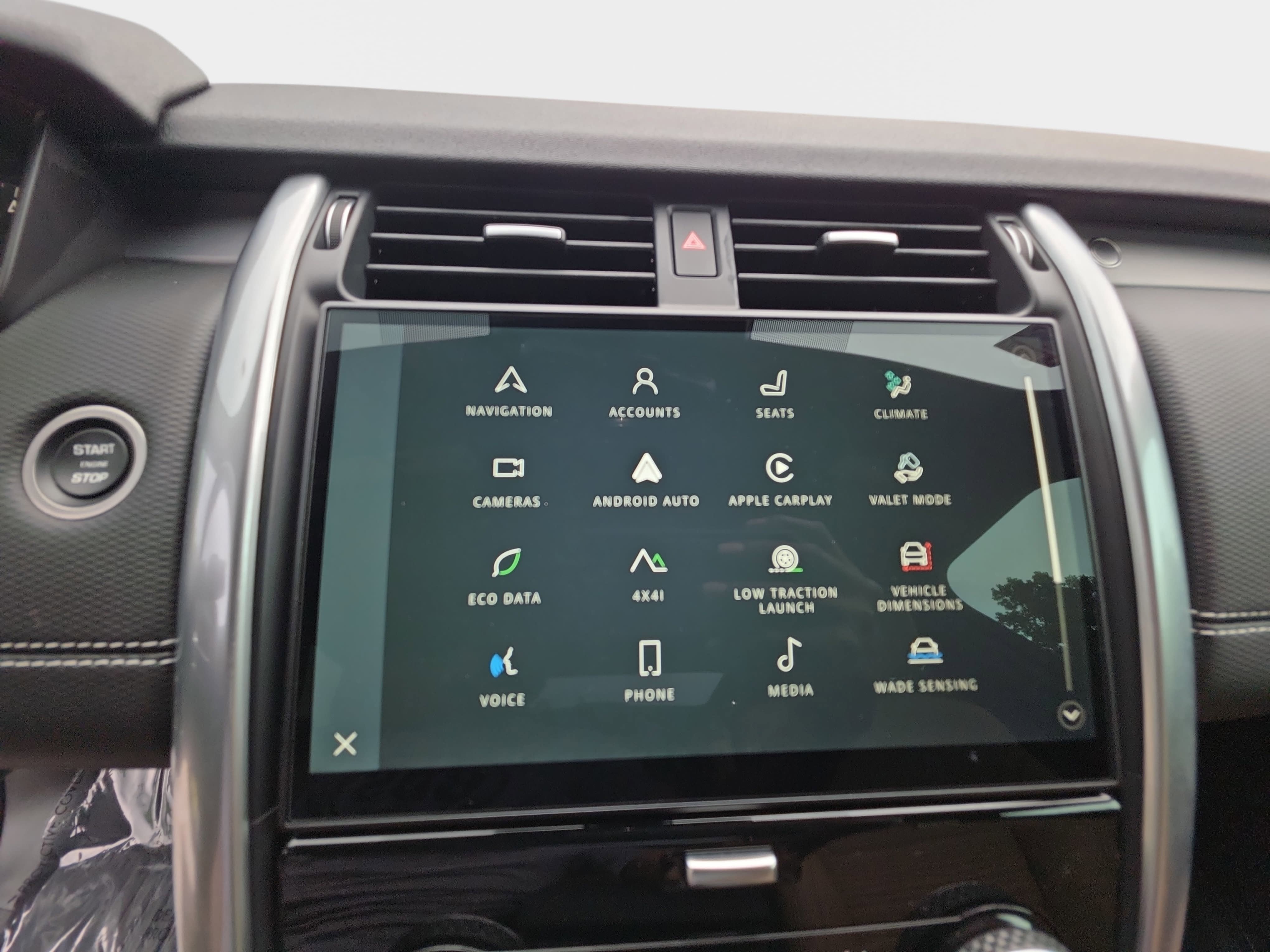 2025 Land Rover Discovery Dynamic SE