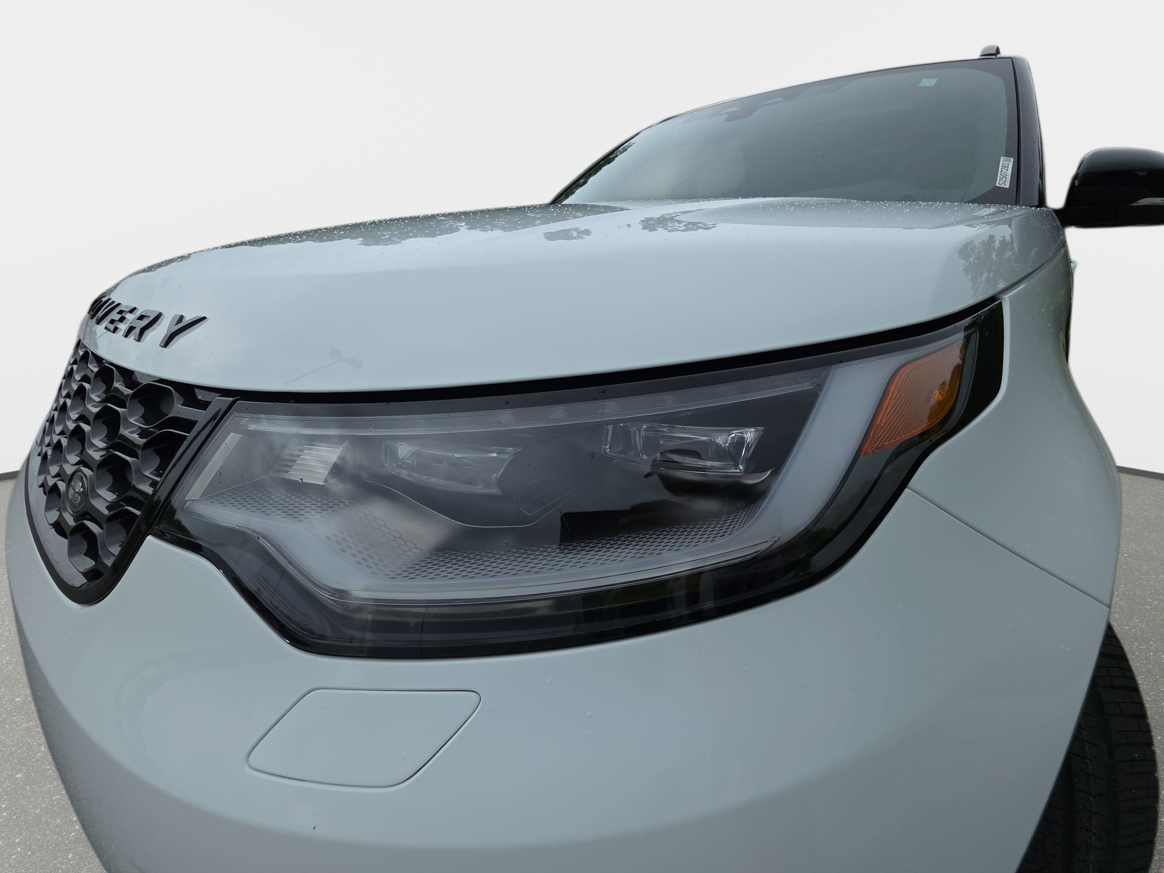 2025 Land Rover Discovery Dynamic SE