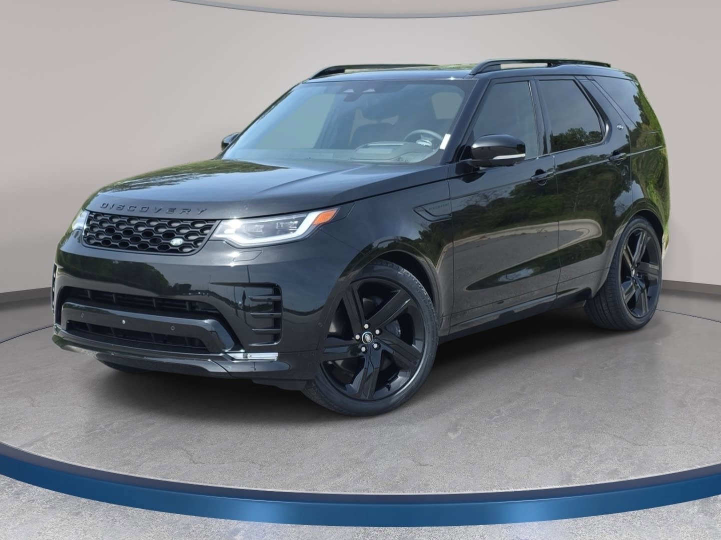 2025 Land Rover Discovery Dynamic SE