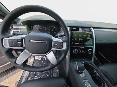 2025 Land Rover Discovery Dynamic SE