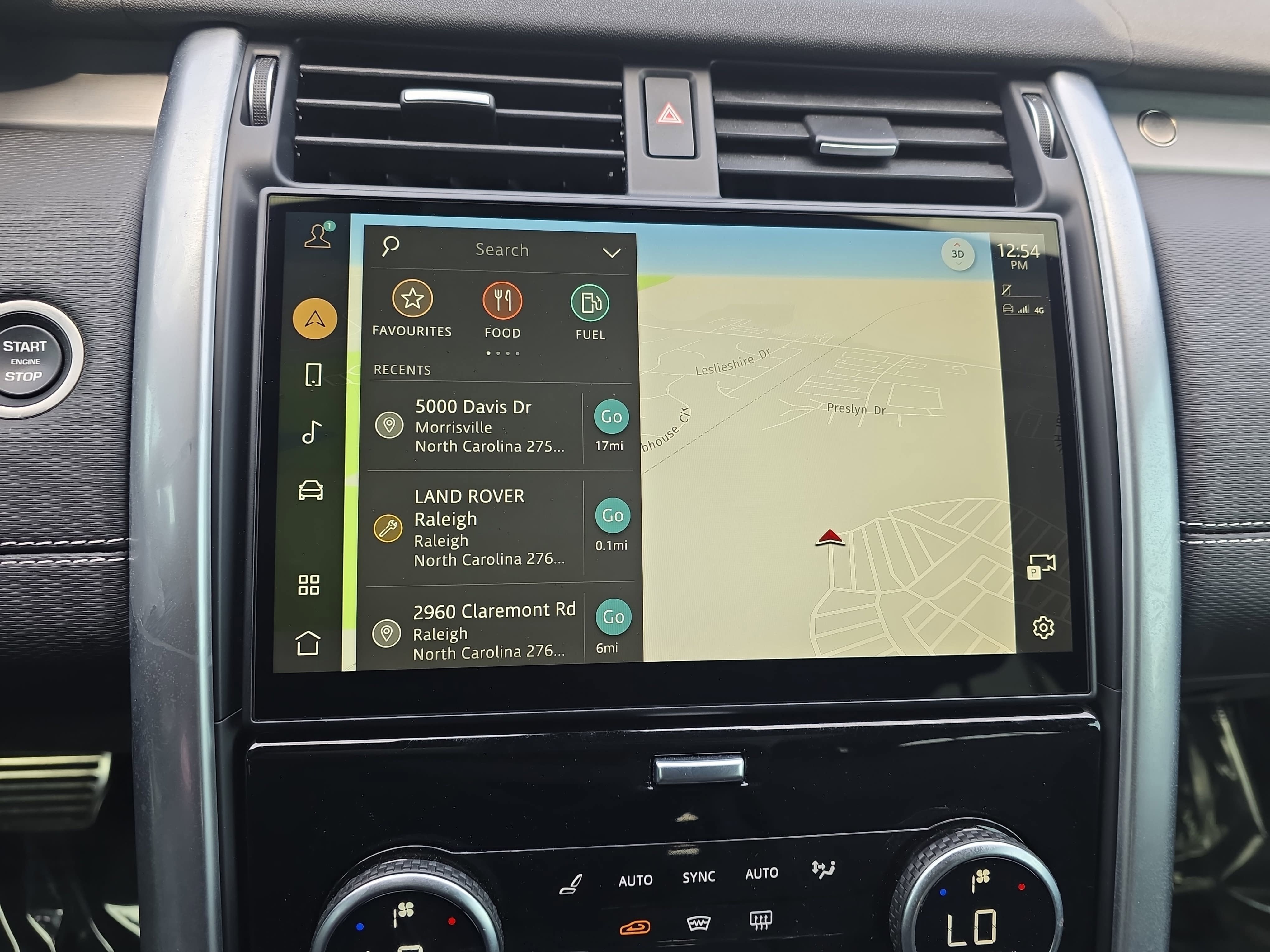2025 Land Rover Discovery Dynamic SE