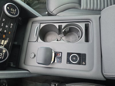 2025 Land Rover Discovery Dynamic SE