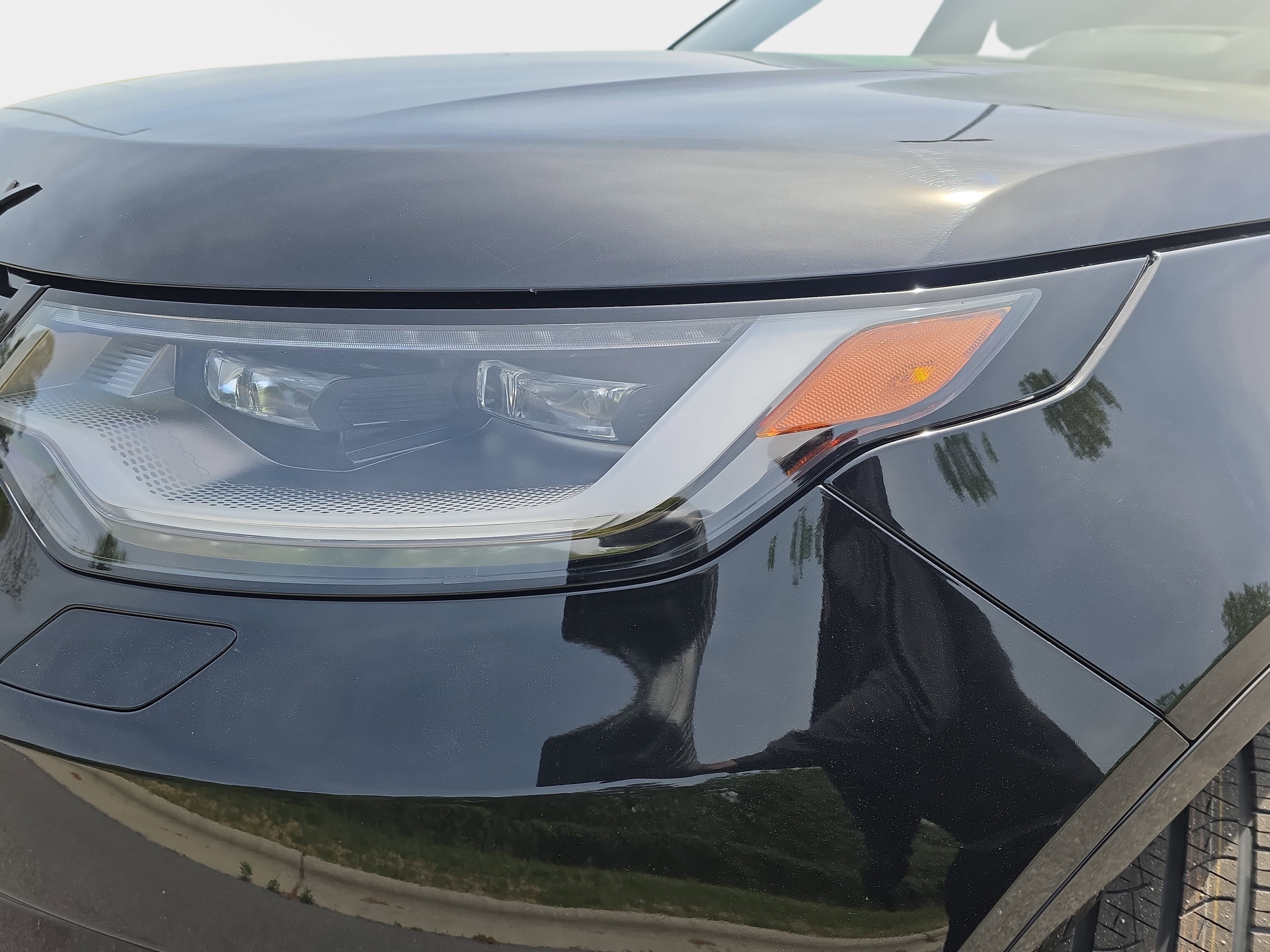 2025 Land Rover Discovery Dynamic SE