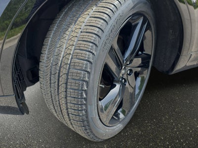 2025 Land Rover Discovery Dynamic SE