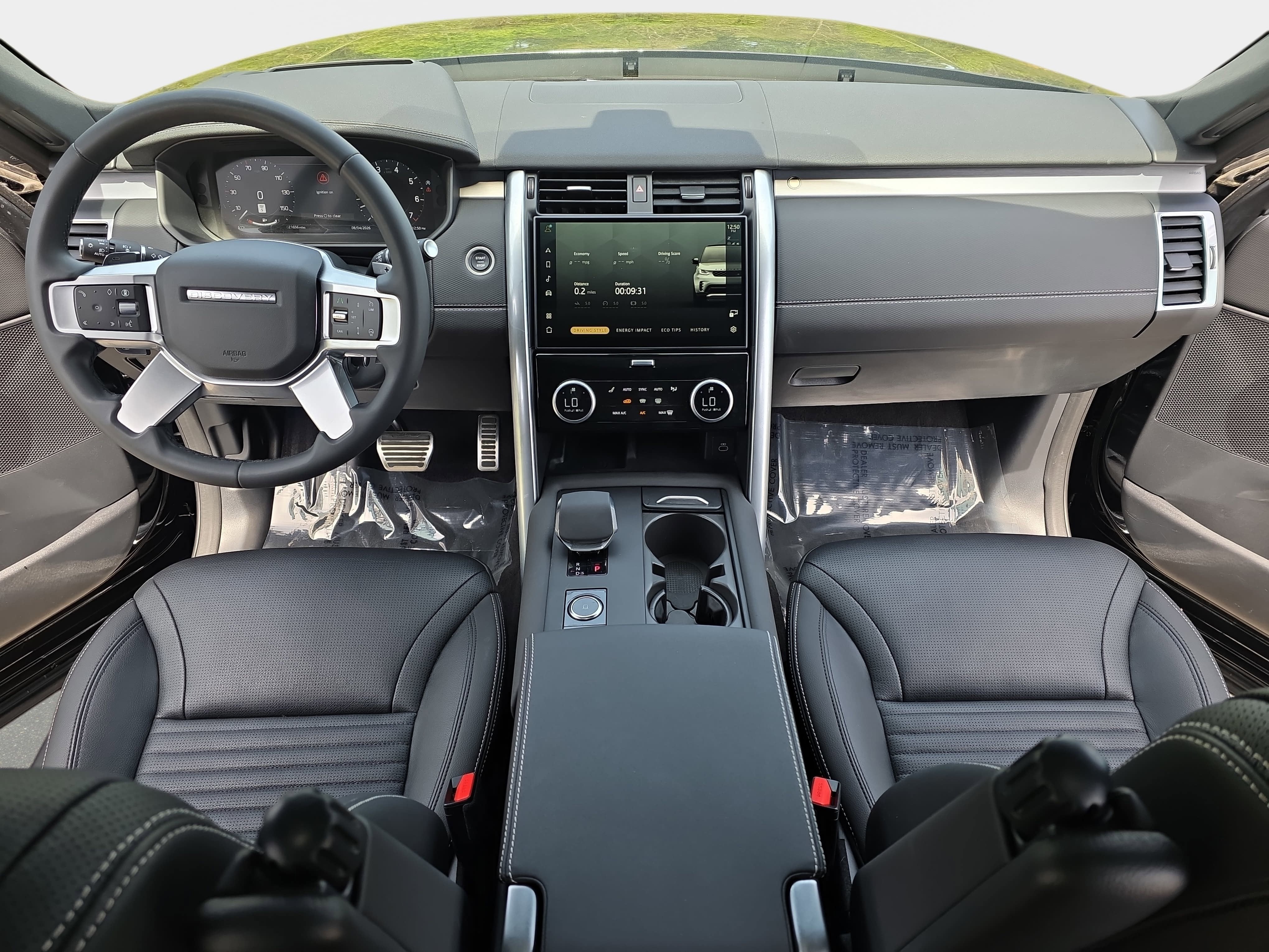 2025 Land Rover Discovery Dynamic SE