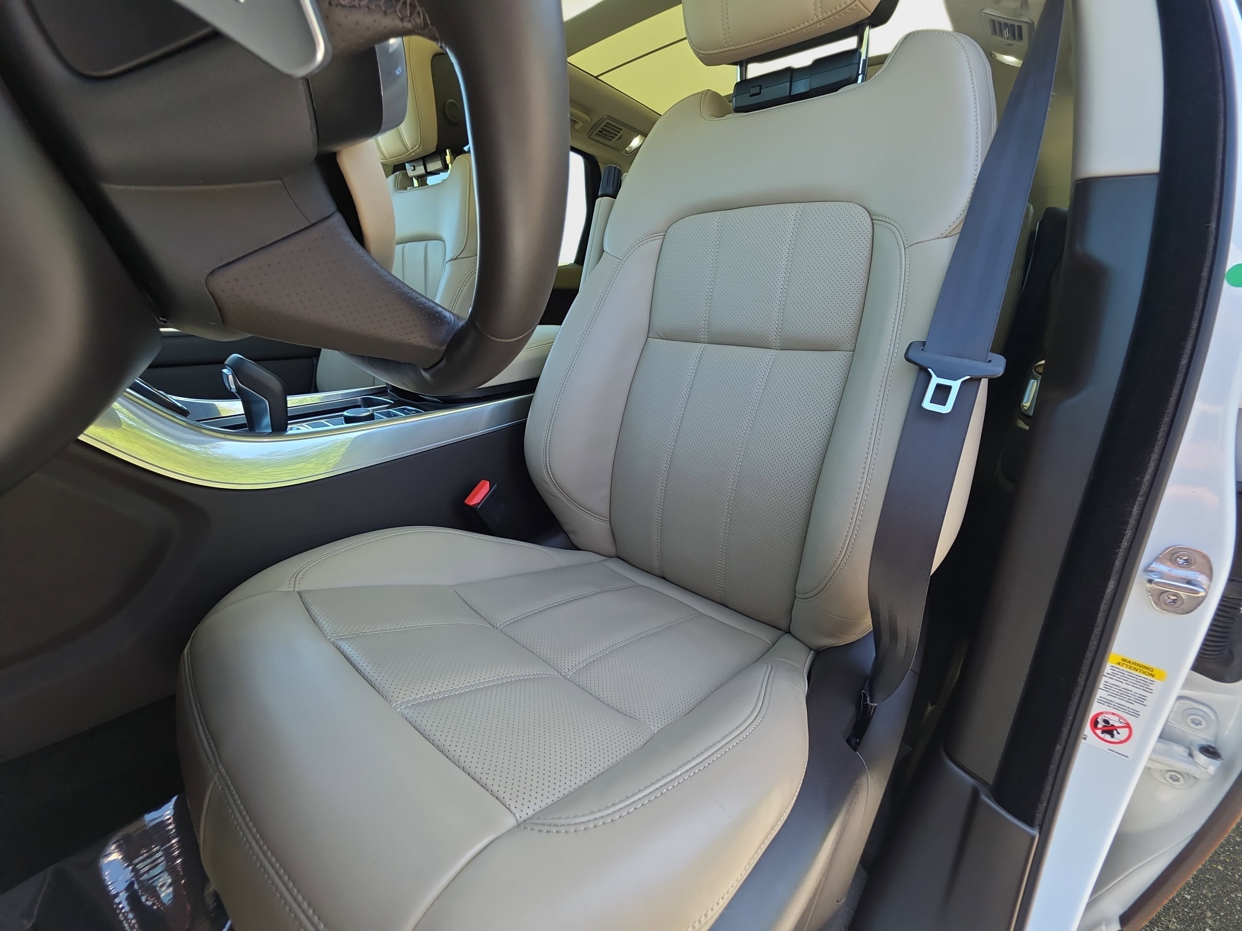 2022 Land Rover Range Rover Sport HSE Silver Edition