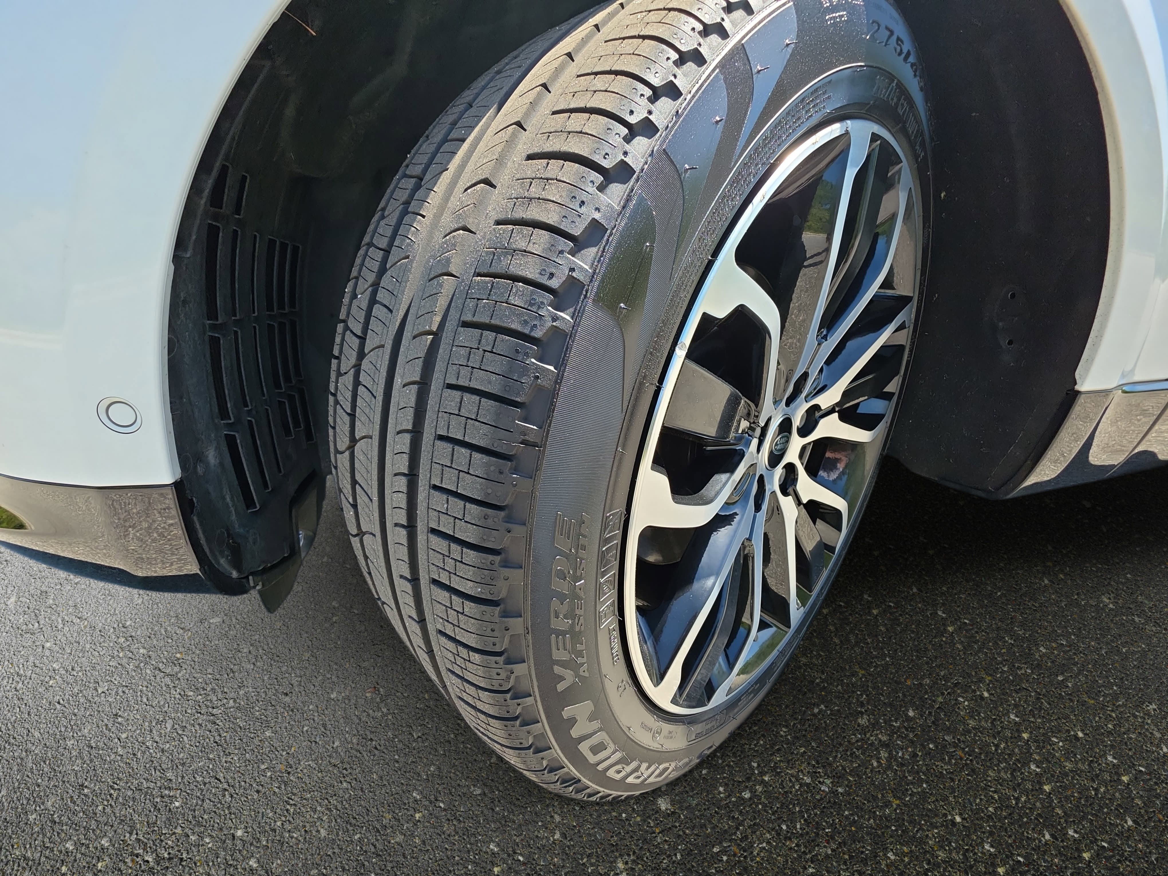 2022 Land Rover Range Rover Sport HSE Silver Edition