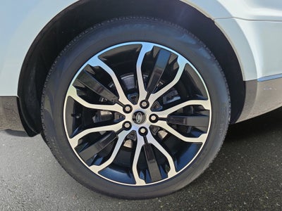 2022 Land Rover Range Rover Sport HSE Silver Edition