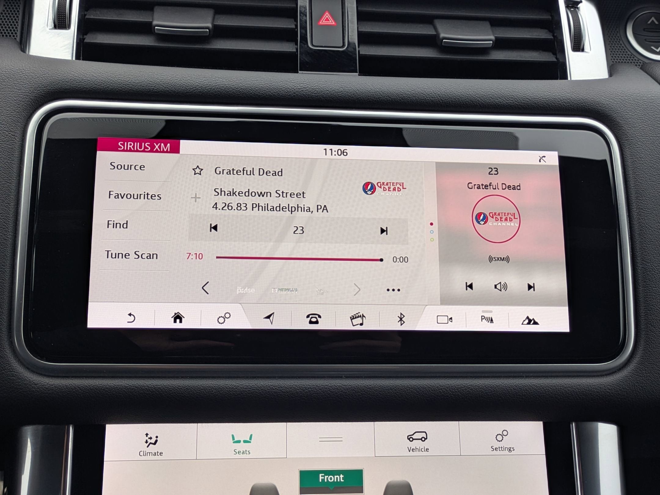 2022 Land Rover Range Rover Sport HSE Silver Edition