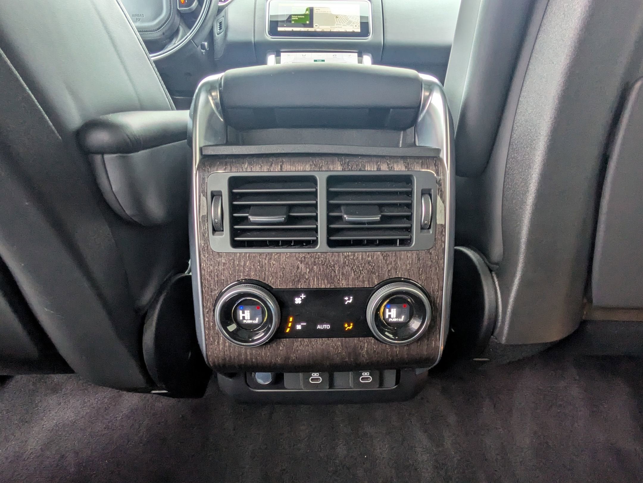 2022 Land Rover Range Rover Sport HSE Silver Edition