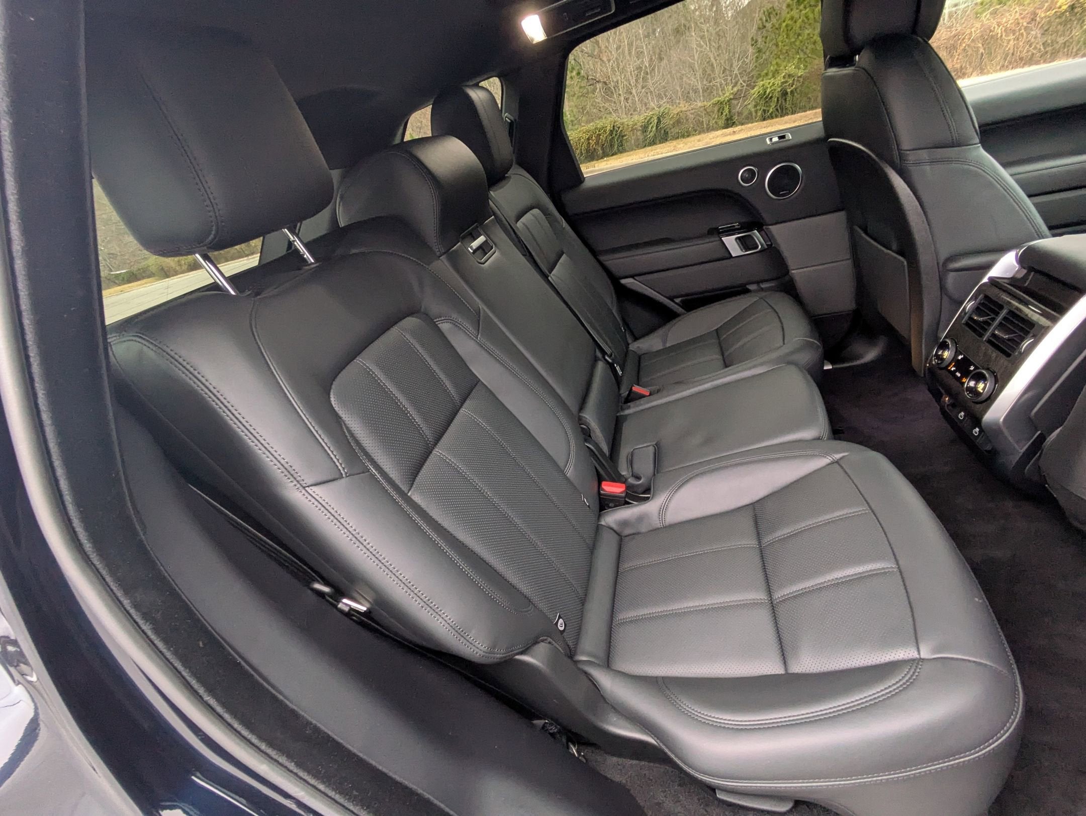 2022 Land Rover Range Rover Sport HSE Silver Edition