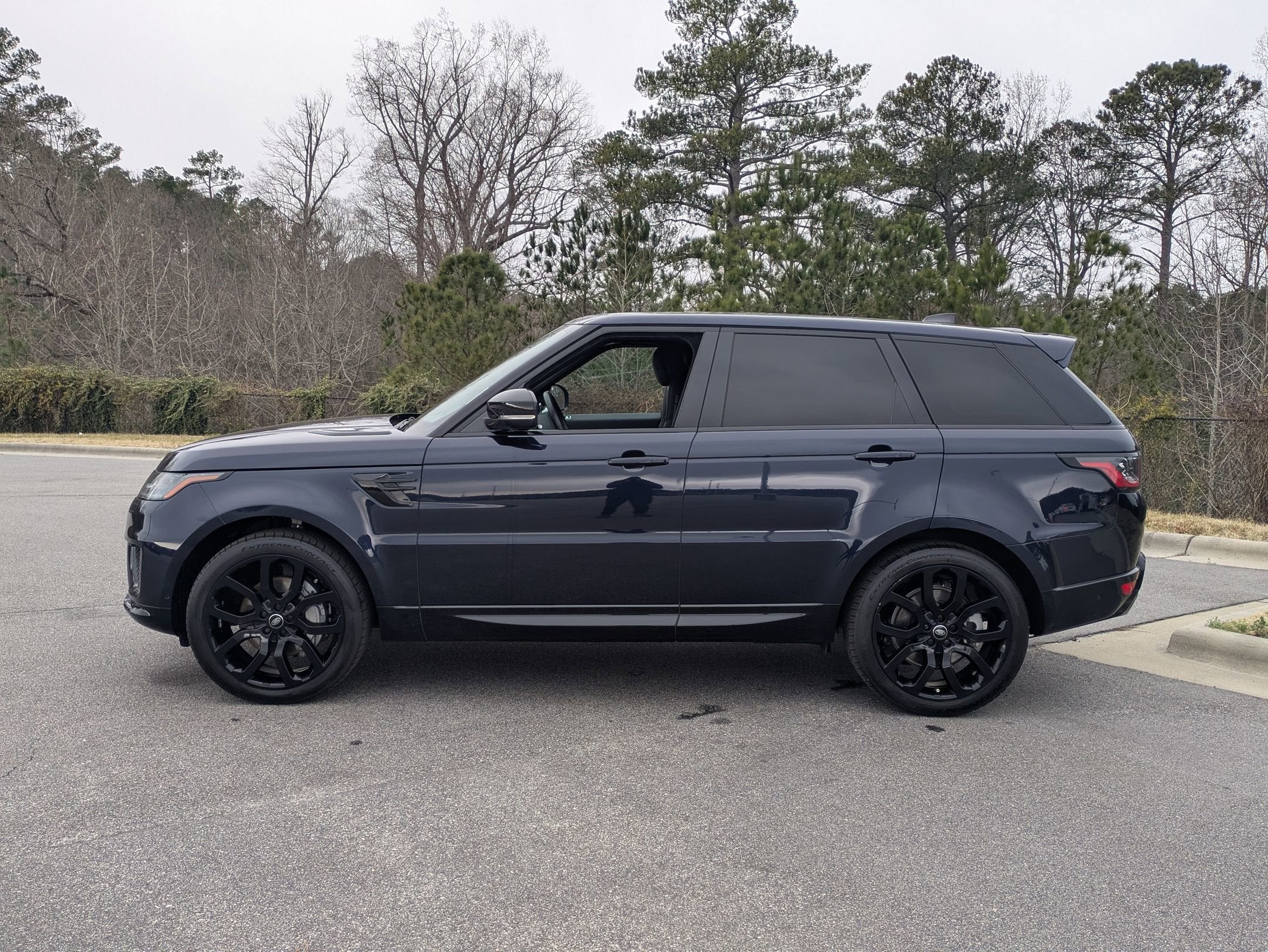 2022 Land Rover Range Rover Sport HSE Silver Edition