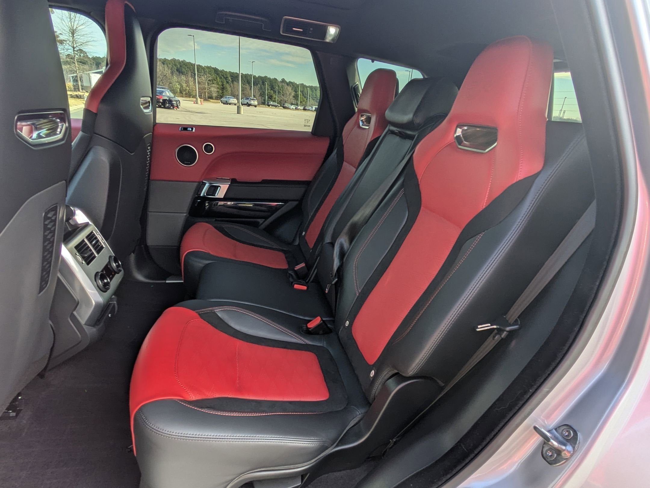 2022 Land Rover Range Rover Sport SVR