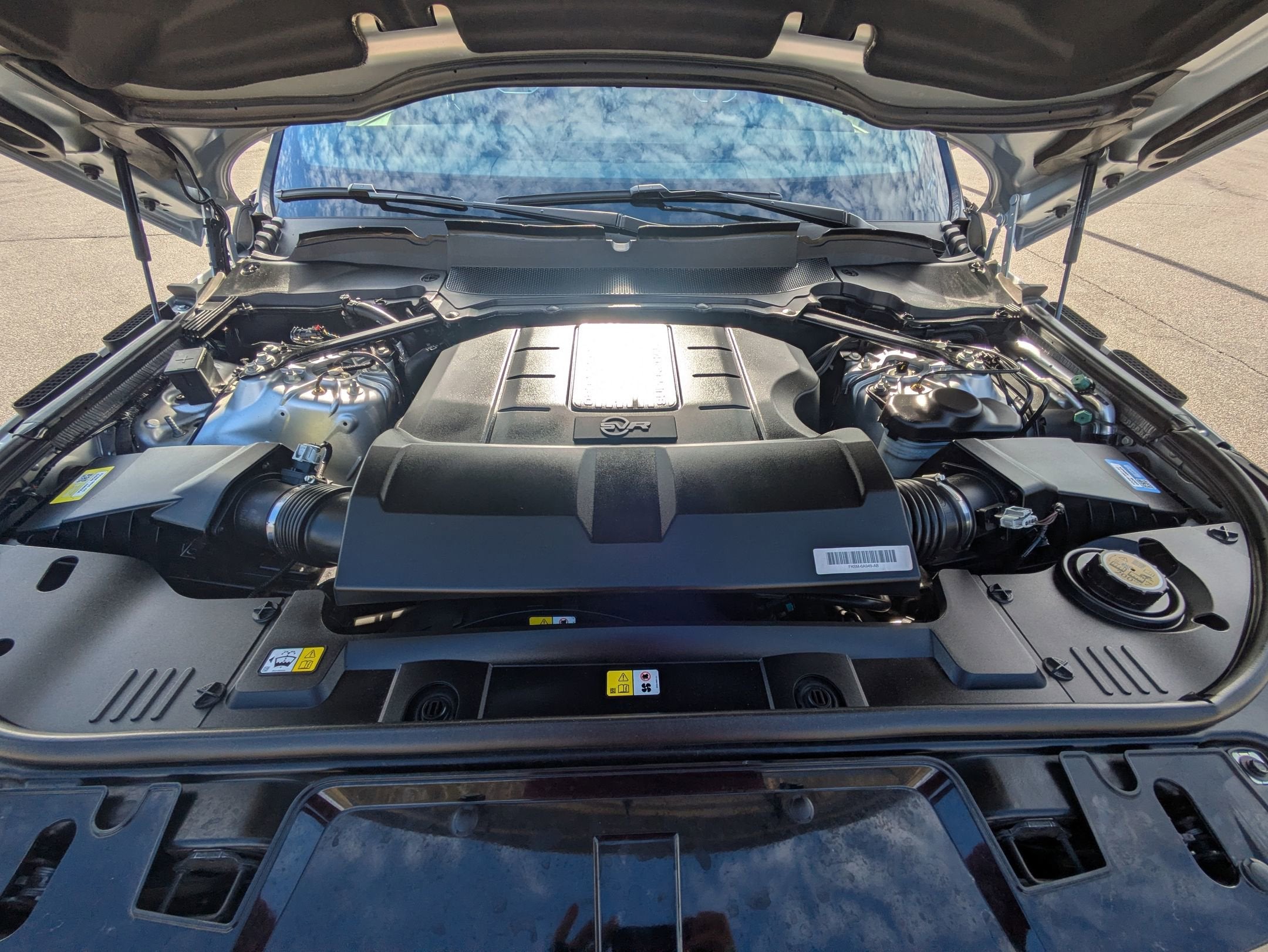 2022 Land Rover Range Rover Sport SVR