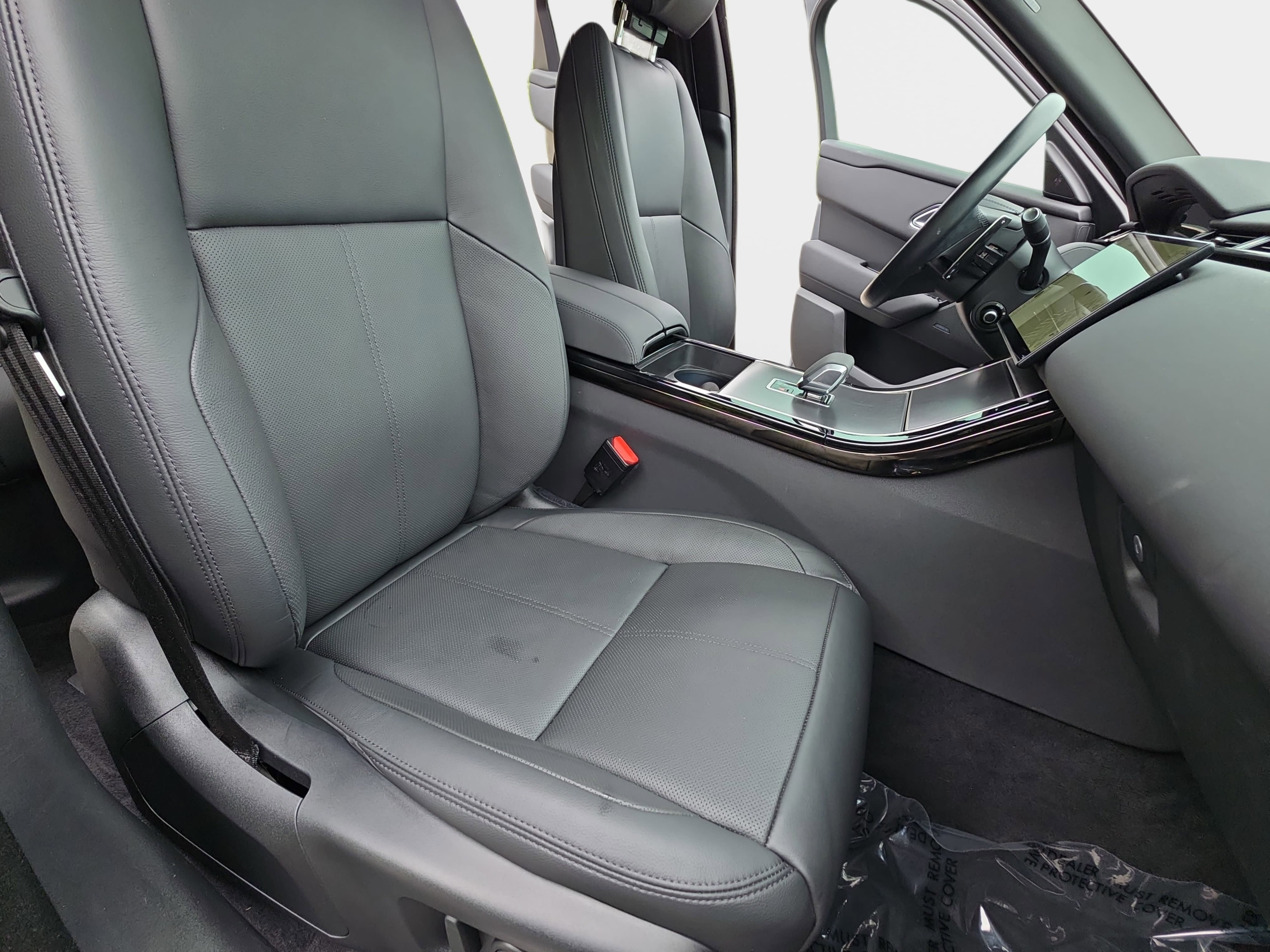 2024 Land Rover Range Rover Velar Dynamic SE