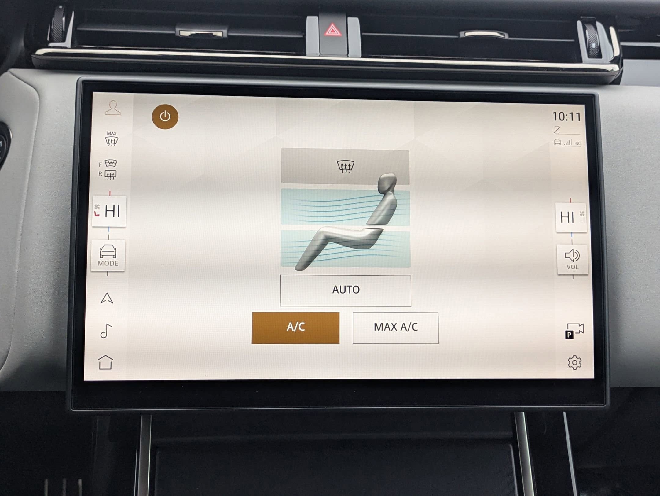 2026 Land Rover Range Rover Velar Dynamic SE