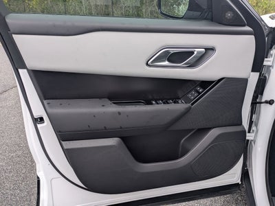 2026 Land Rover Range Rover Velar Dynamic SE