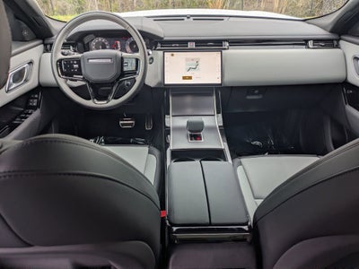 2026 Land Rover Range Rover Velar Dynamic SE