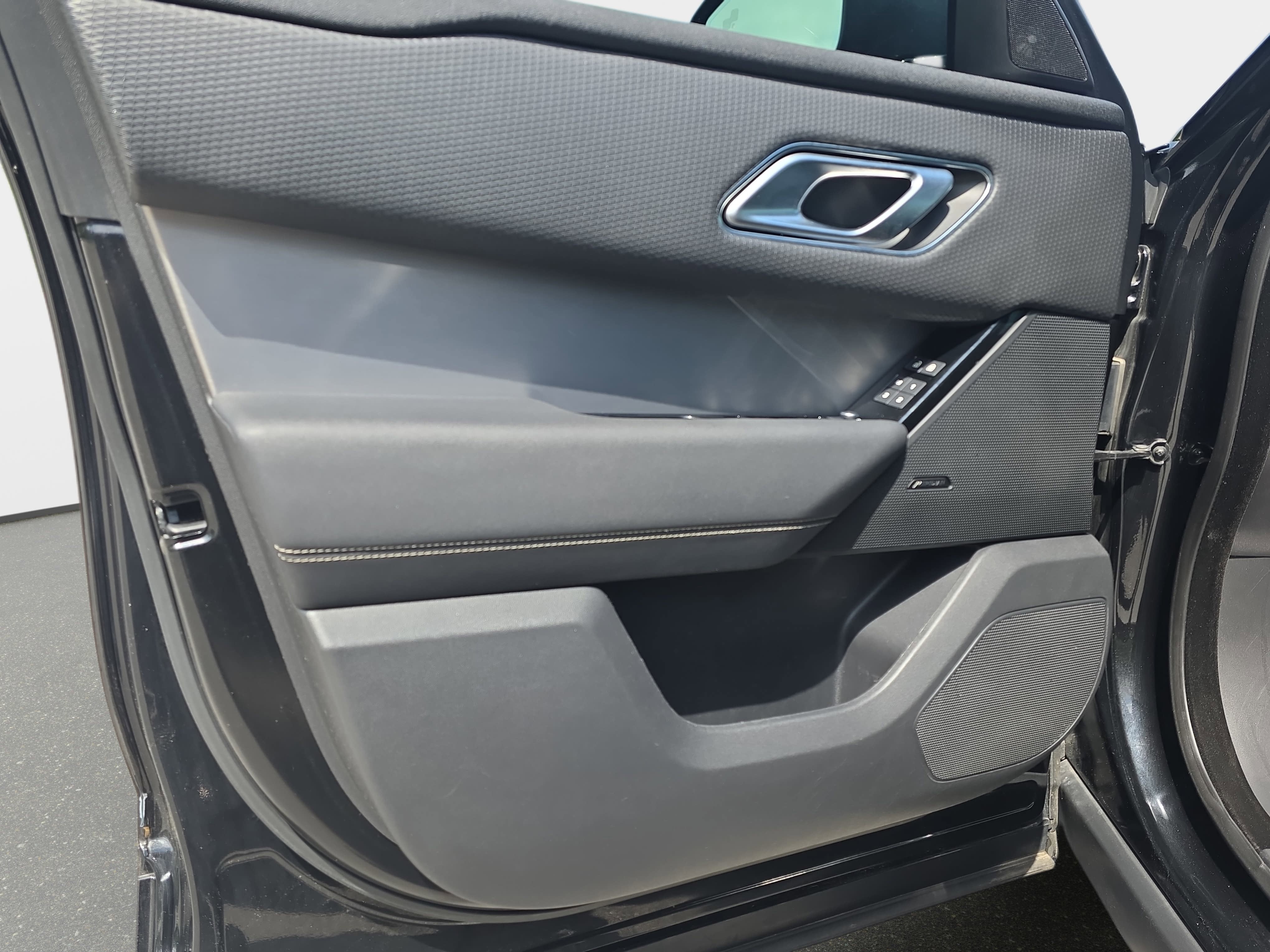 2022 Land Rover Range Rover Velar R-Dynamic S