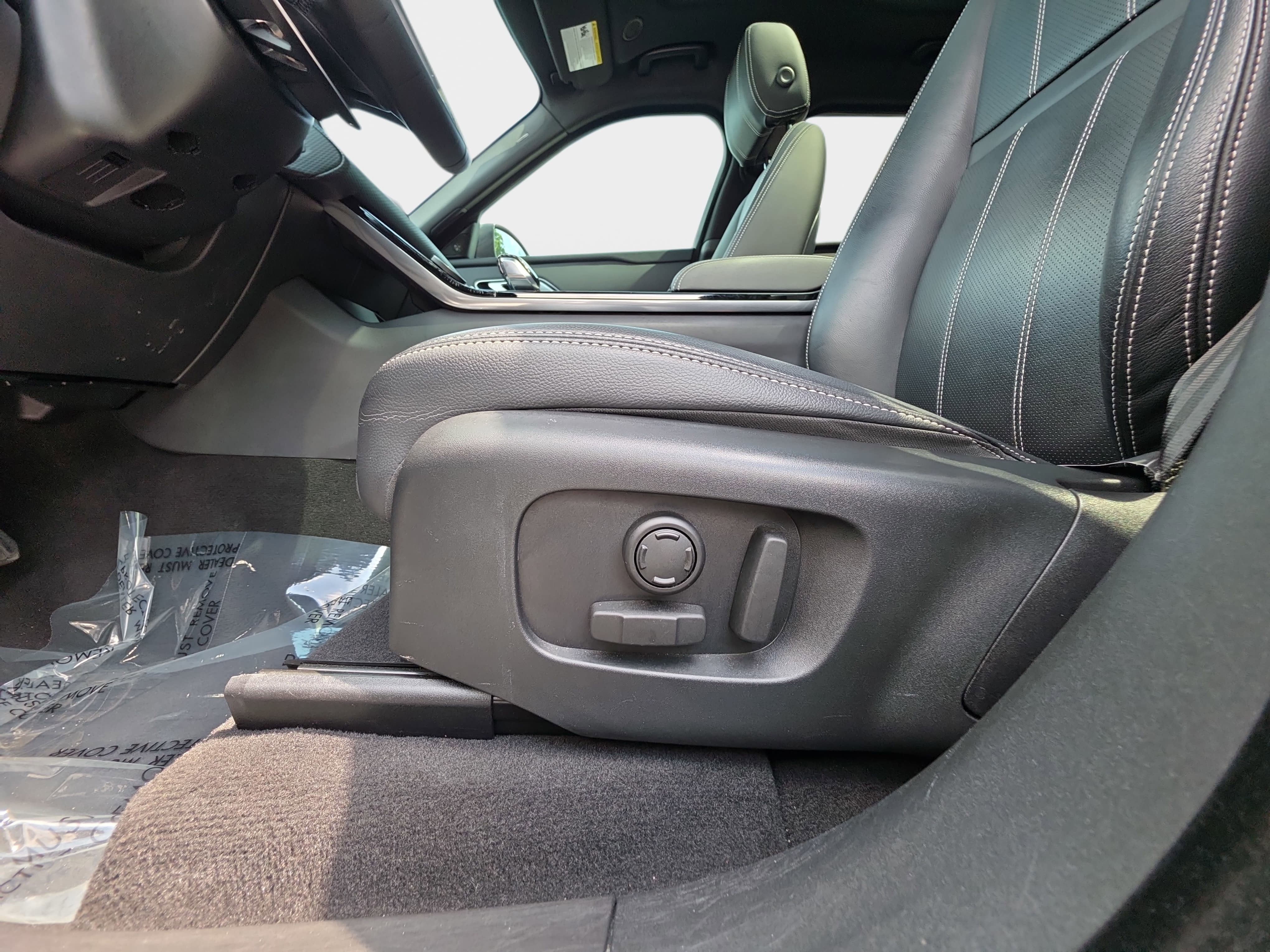 2022 Land Rover Range Rover Velar R-Dynamic S