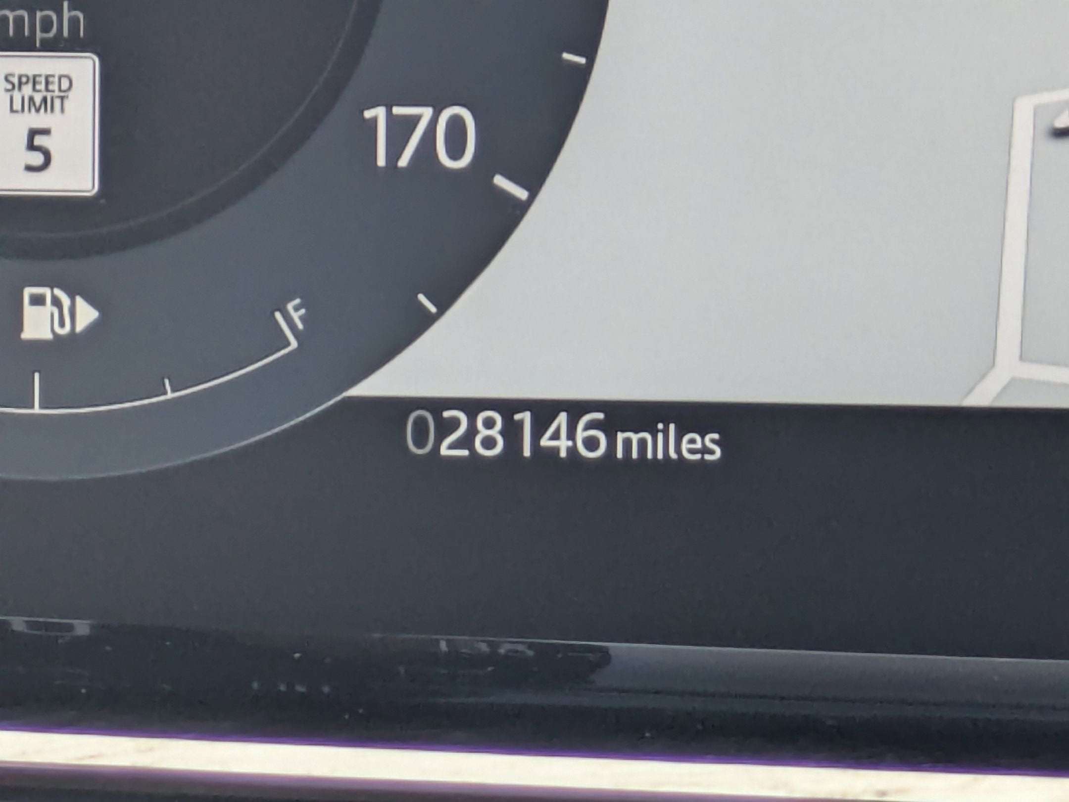 2024 Land Rover Range Rover Evoque Dynamic SE