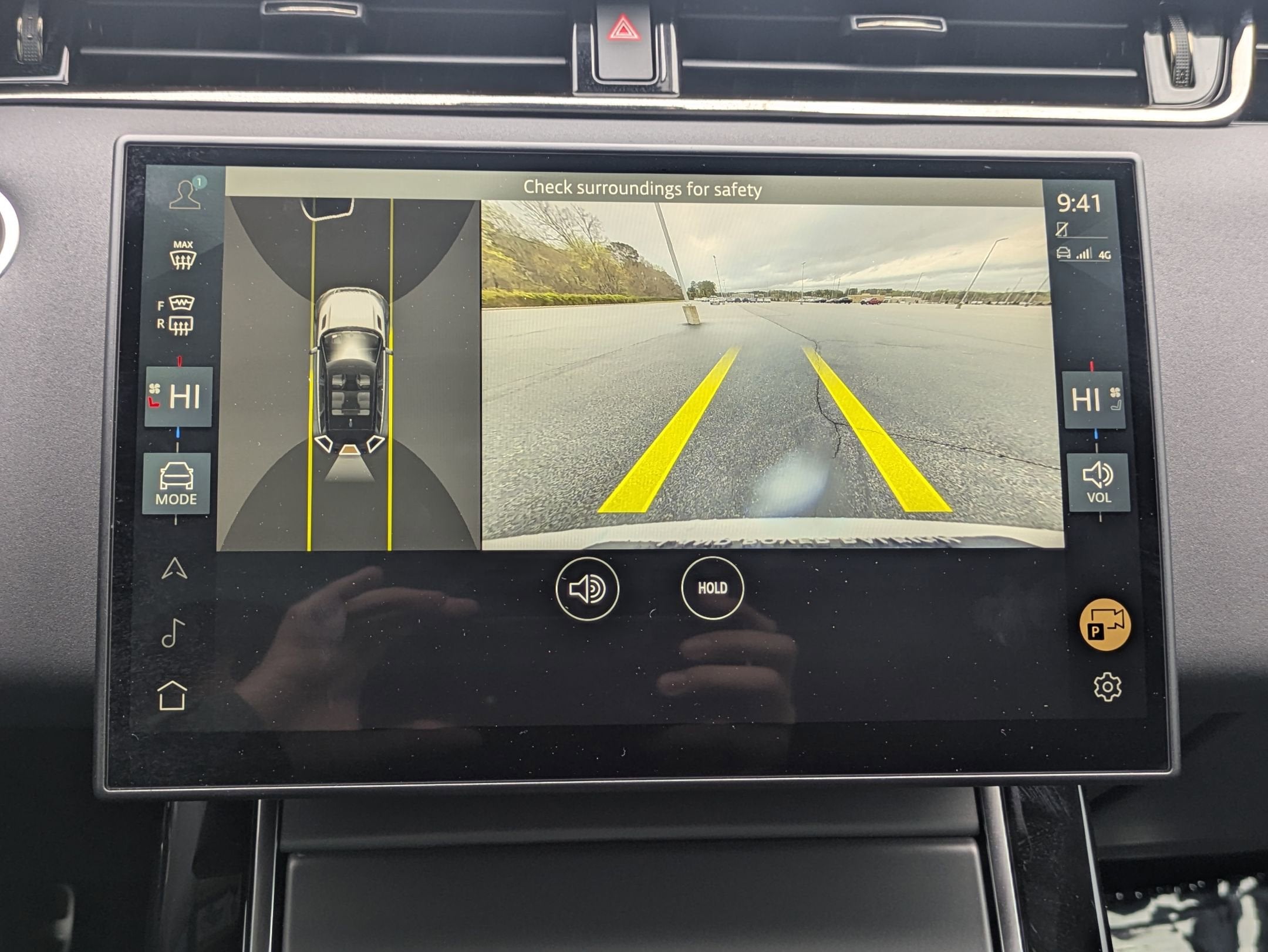 2024 Land Rover Range Rover Evoque Dynamic SE