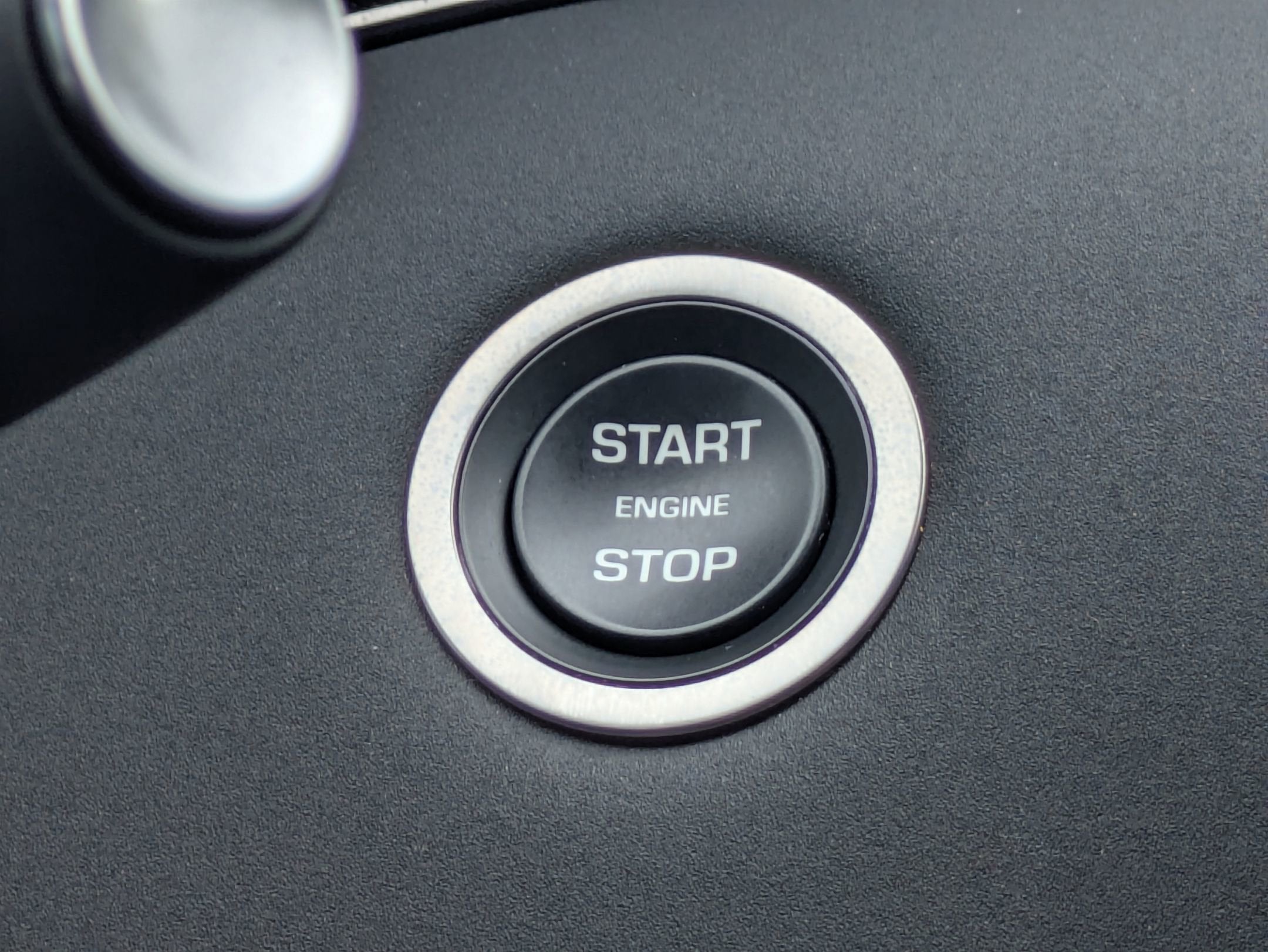 2024 Land Rover Range Rover Evoque Dynamic SE