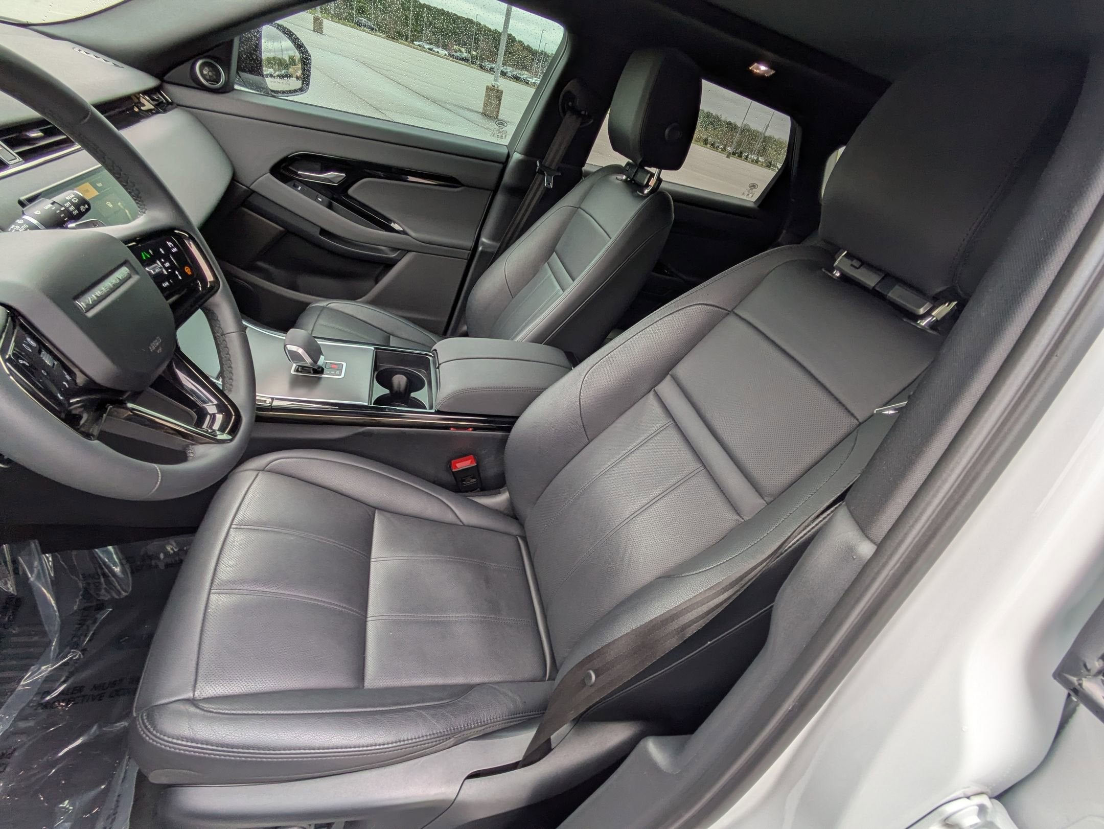 2024 Land Rover Range Rover Evoque Dynamic SE