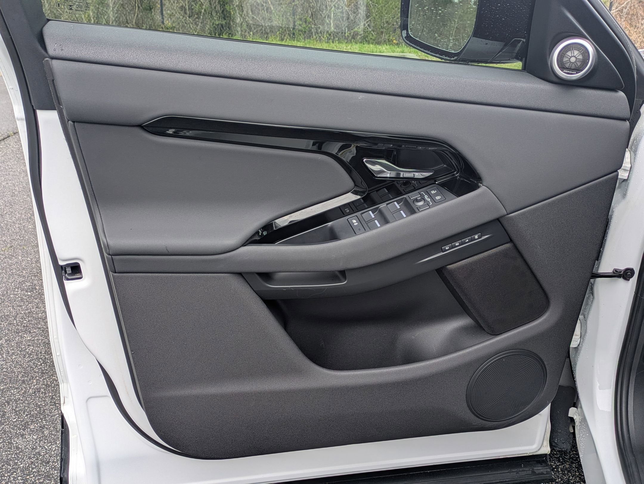 2024 Land Rover Range Rover Evoque Dynamic SE