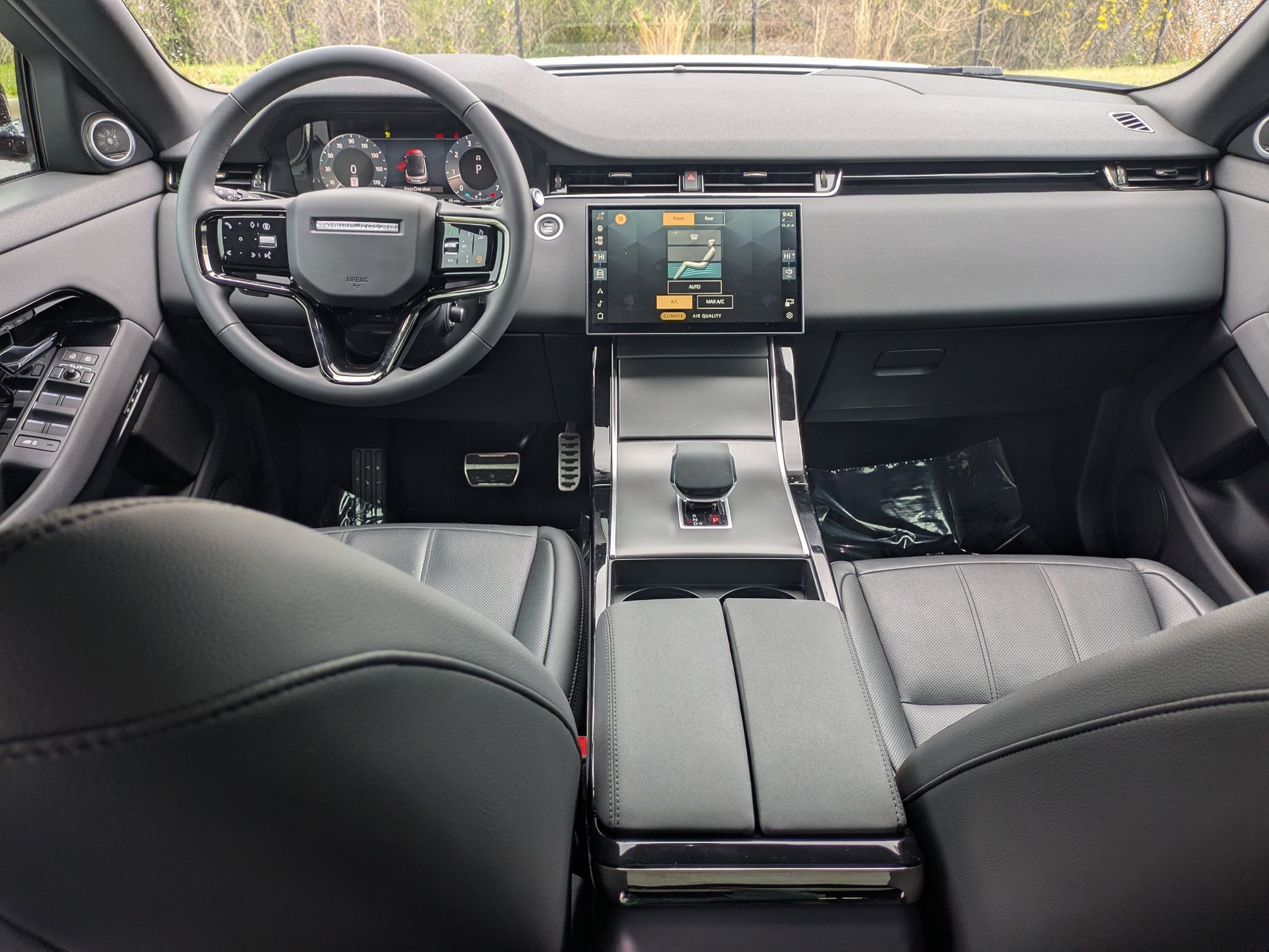 2024 Land Rover Range Rover Evoque Dynamic SE