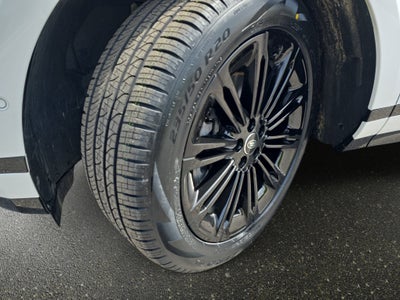 2025 Land Rover Range Rover Evoque Dynamic SE