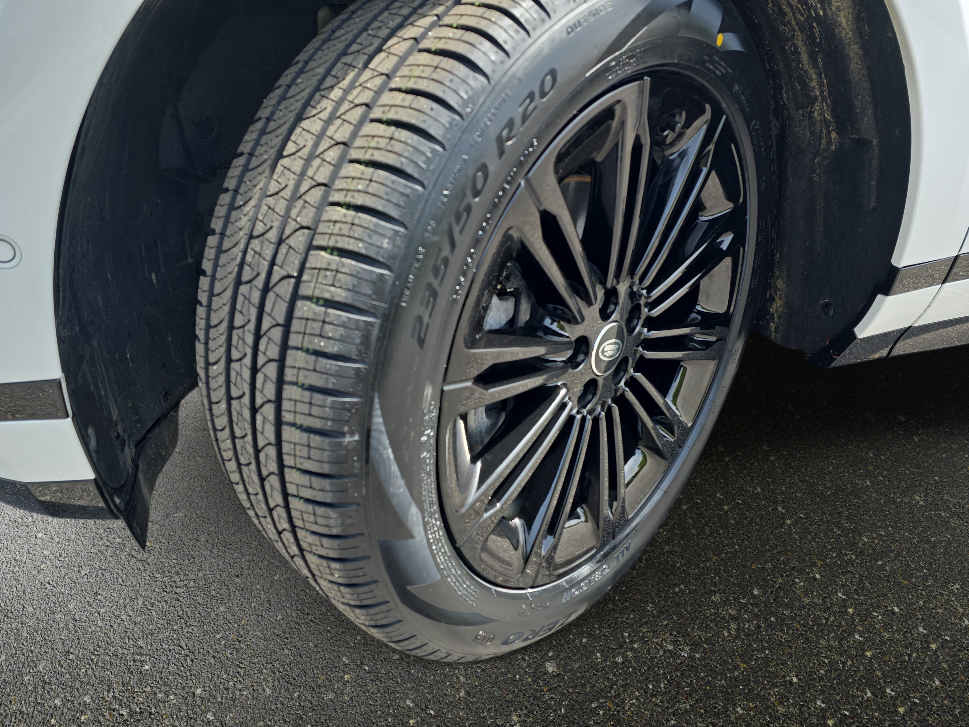 2025 Land Rover Range Rover Evoque Dynamic SE