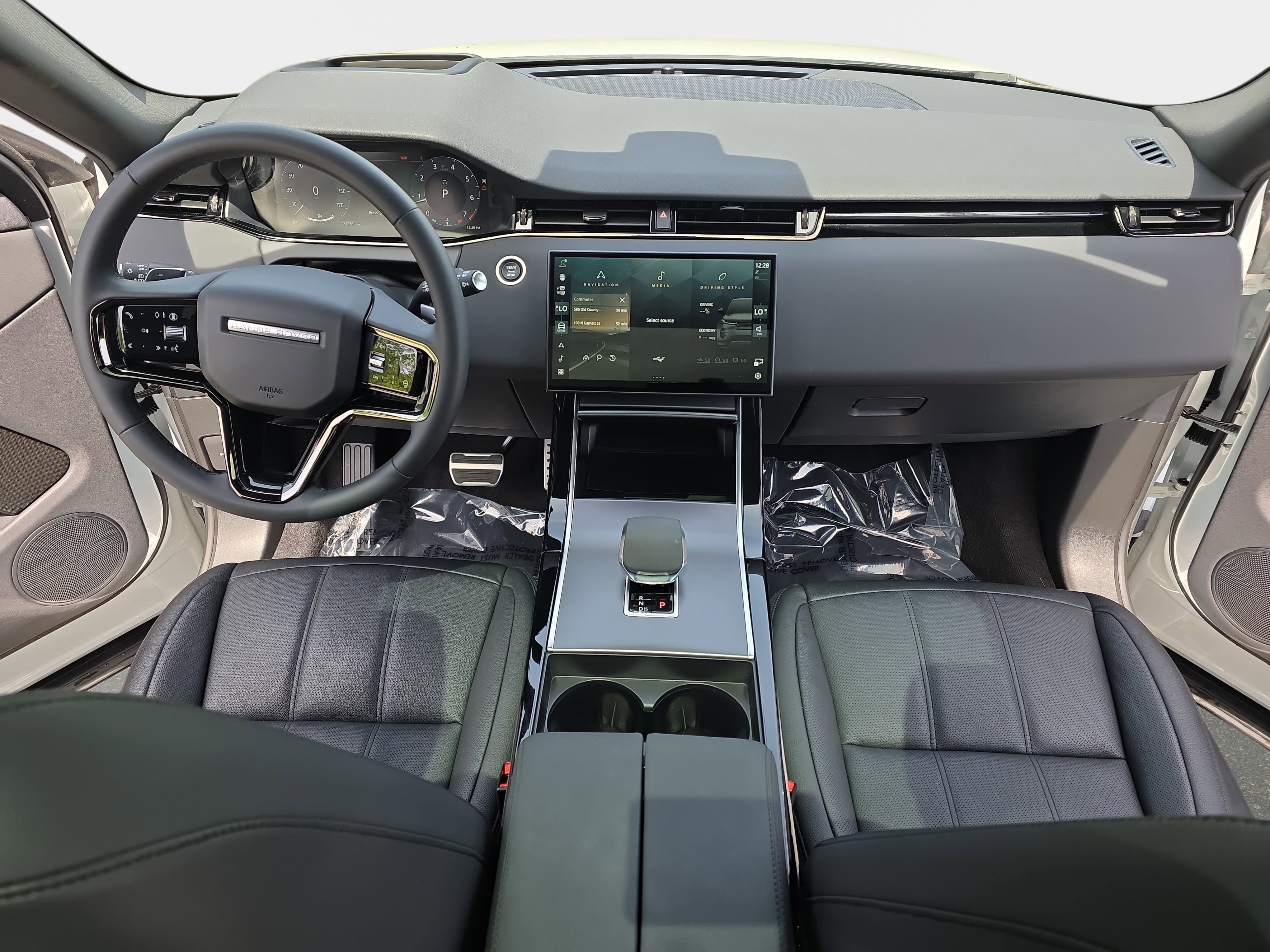 2025 Land Rover Range Rover Evoque Dynamic SE